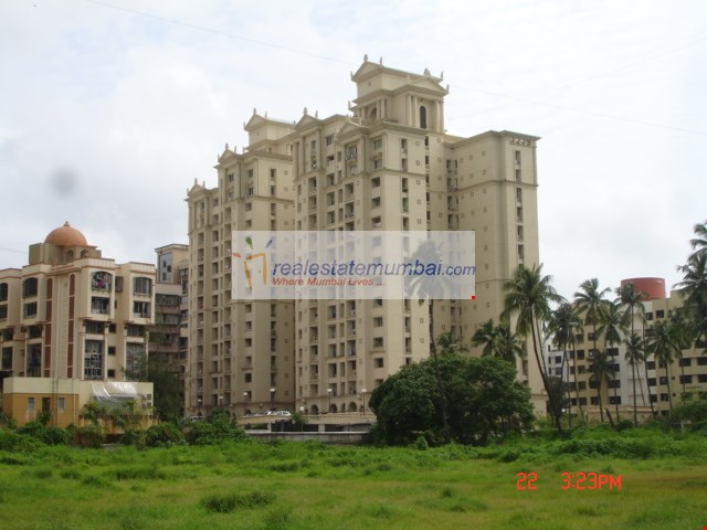 5 BHK Semi Furnished in Bianca , Andheri West